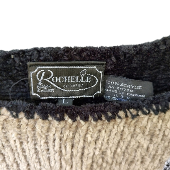 Vintage Geometric Sweater - Black, Beige, White - Picture 4 of 4